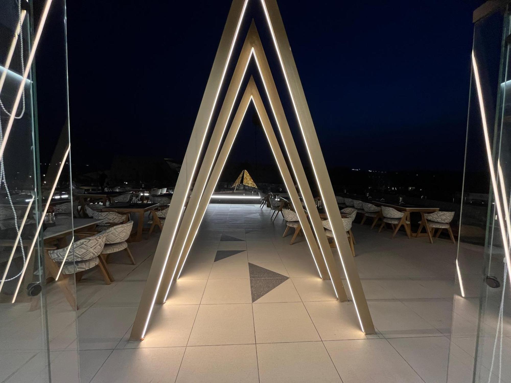 Royal Great Pyramid Inn Kafr Ghatati Luaran gambar