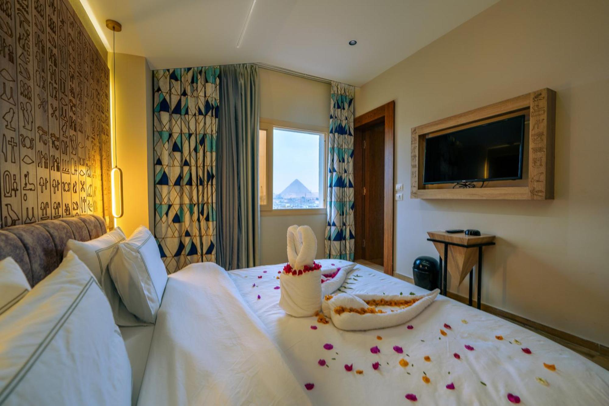 Royal Great Pyramid Inn Kafr Ghatati Luaran gambar